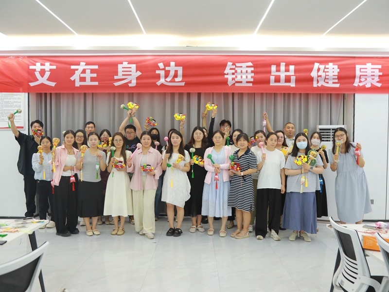 “爱”在身边  乐在其“粽”——工学院分国产激情在线开展端午节活动